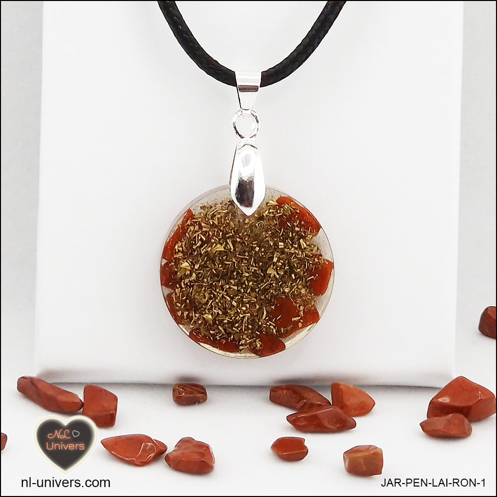 Pendentif Jaspe rouge rond M.1 en orgonite laiton