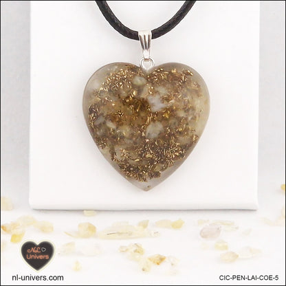 Pendentif Citrine chauffée cœur M.3 en orgonite laiton