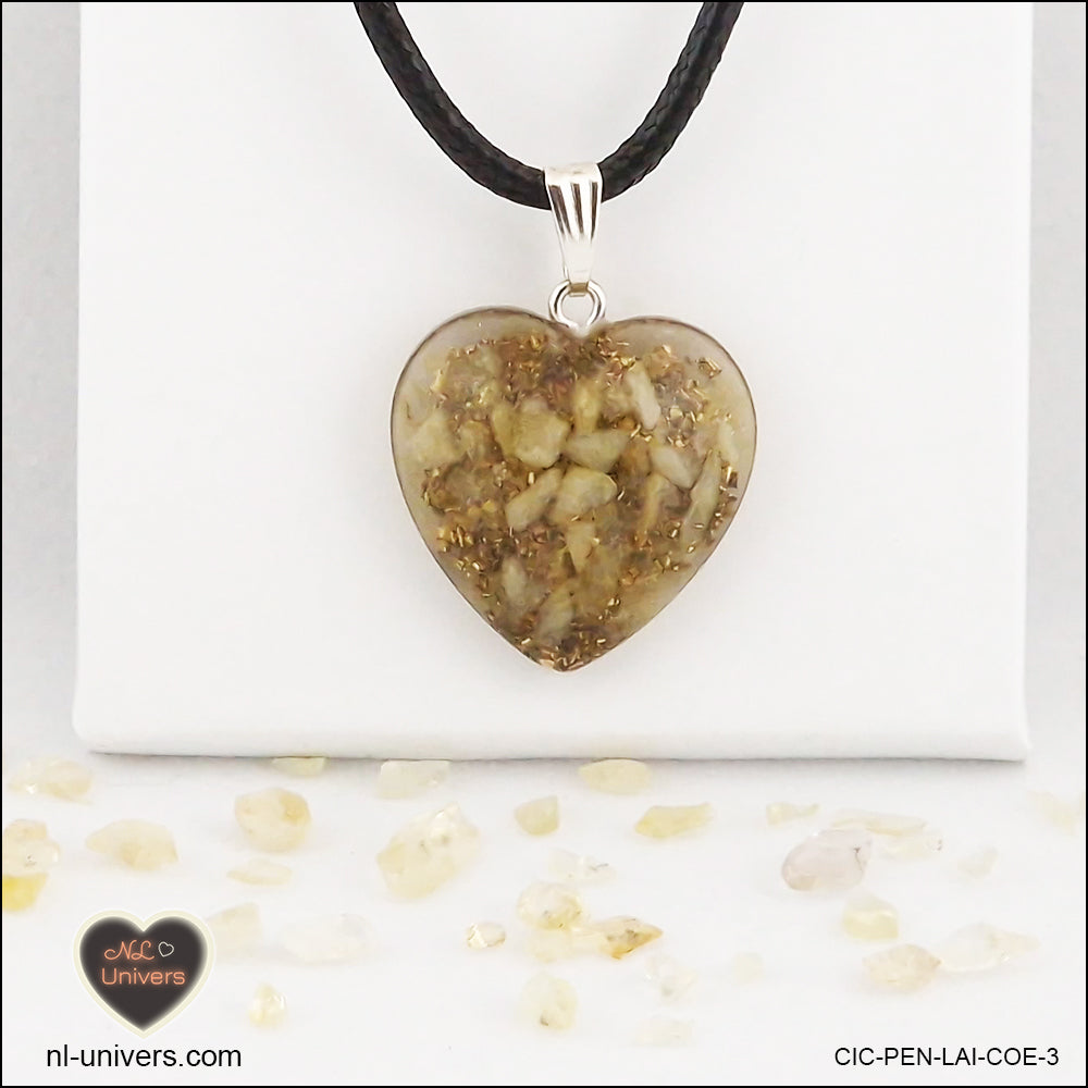 Pendentif Citrine chauffée cœur M.2 en orgonite laiton