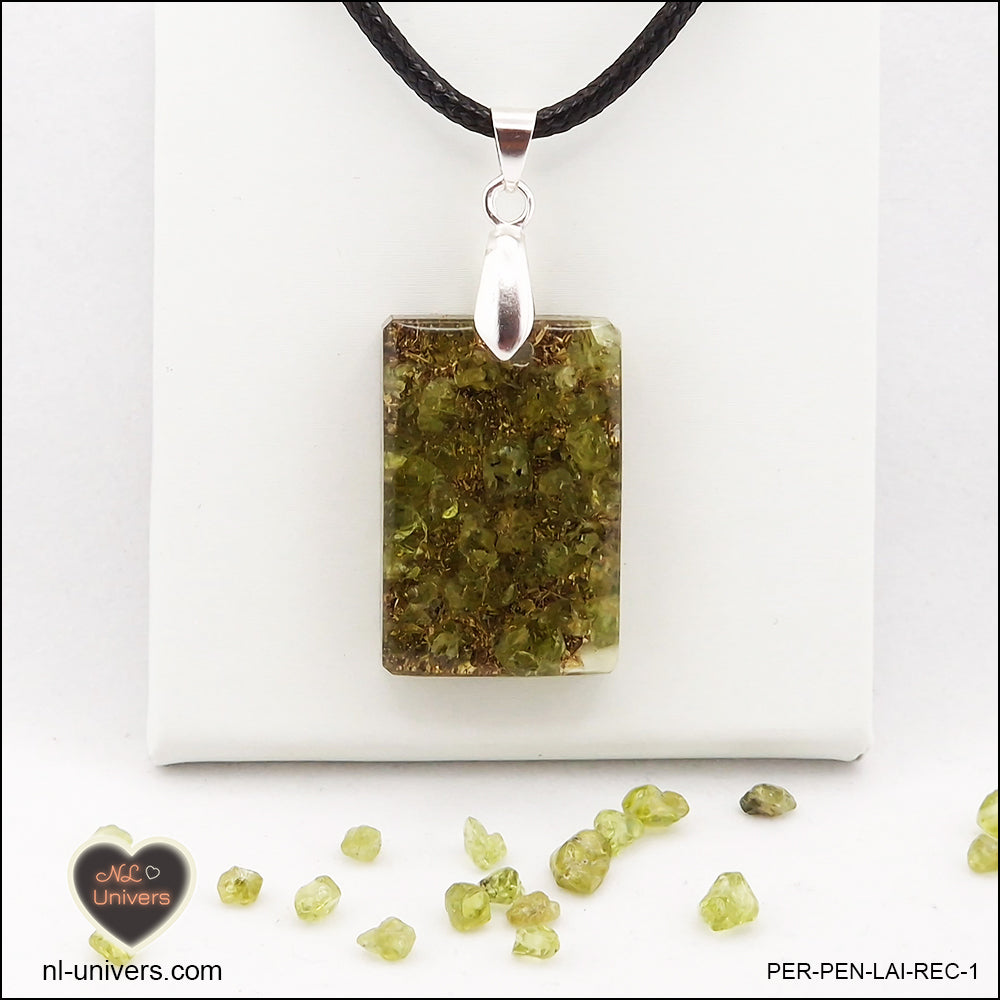 Rectangular Peridot pendant M.1 in brass orgonite