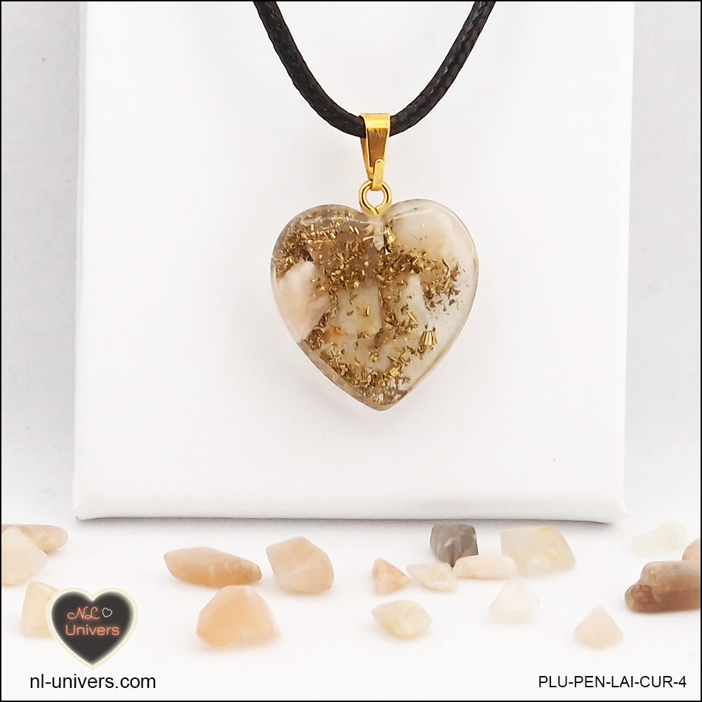 Moonstone heart pendant M.2 in brass orgonite