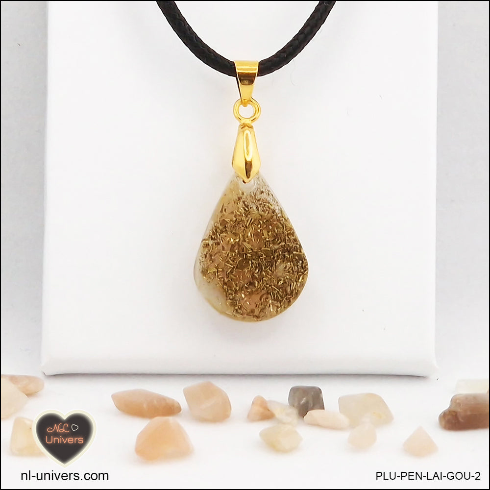 Pendentif Pierre de Lune goutte en orgonite laiton