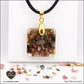 Pendentif Tourmaline multicolore carré M.1 en orgonite laiton