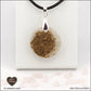 Pendentif Quartz rose rond M.2 en orgonite laiton