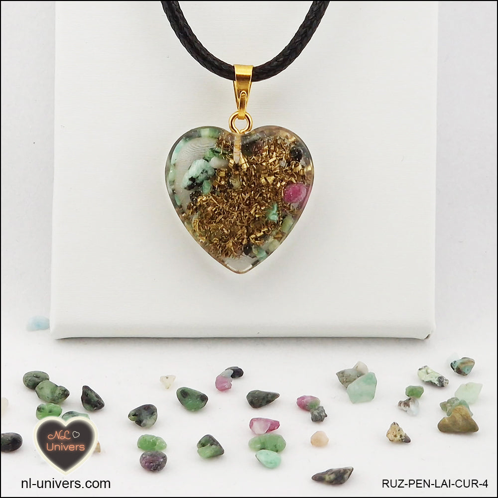 Ruby-Zoïsite heart pendant M.2 in brass orgonite