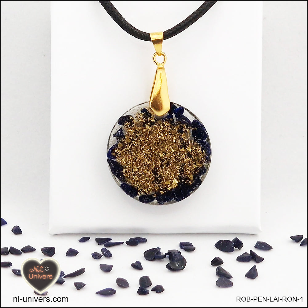 Pendentif Rivière d'or bleue rond M.2 en orgonite laiton