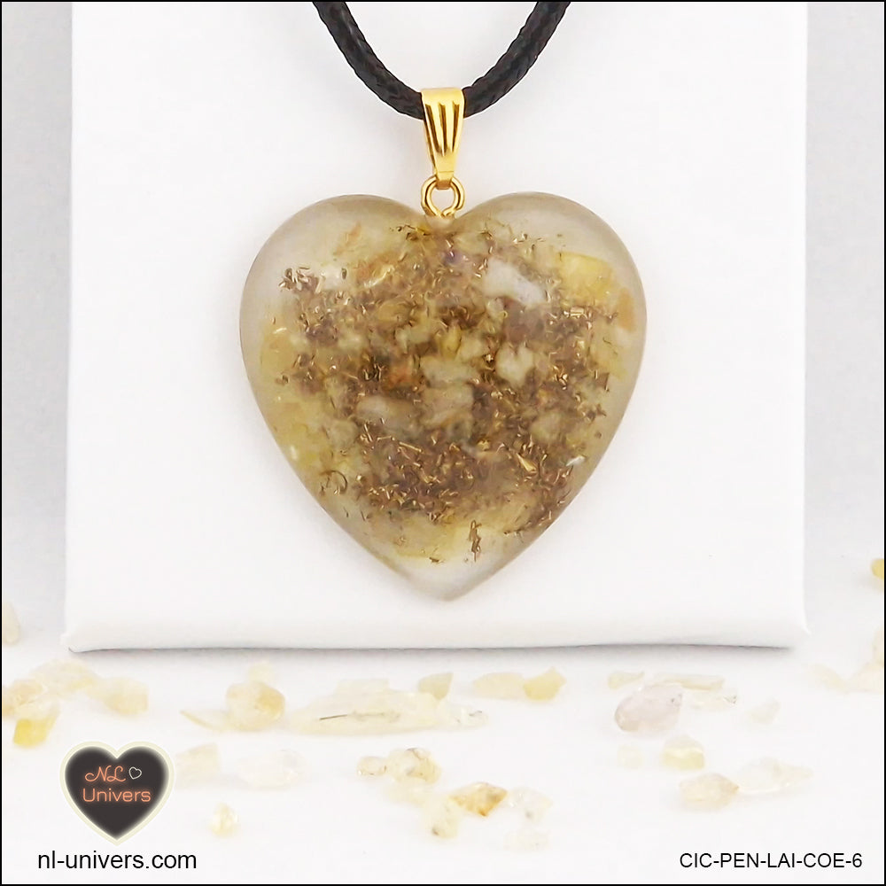 Pendentif Citrine chauffée cœur M.3 en orgonite laiton