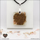 Pendentif Opale rose carré M.2 en orgonite laiton