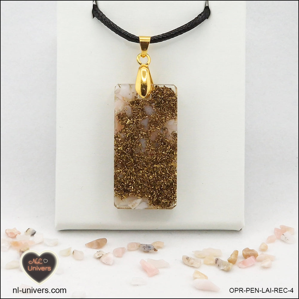 Pendentif Opale rose rectangle M.2 en orgonite laiton