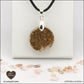 Pendentif Opale rose rond M.1 en orgonite laiton