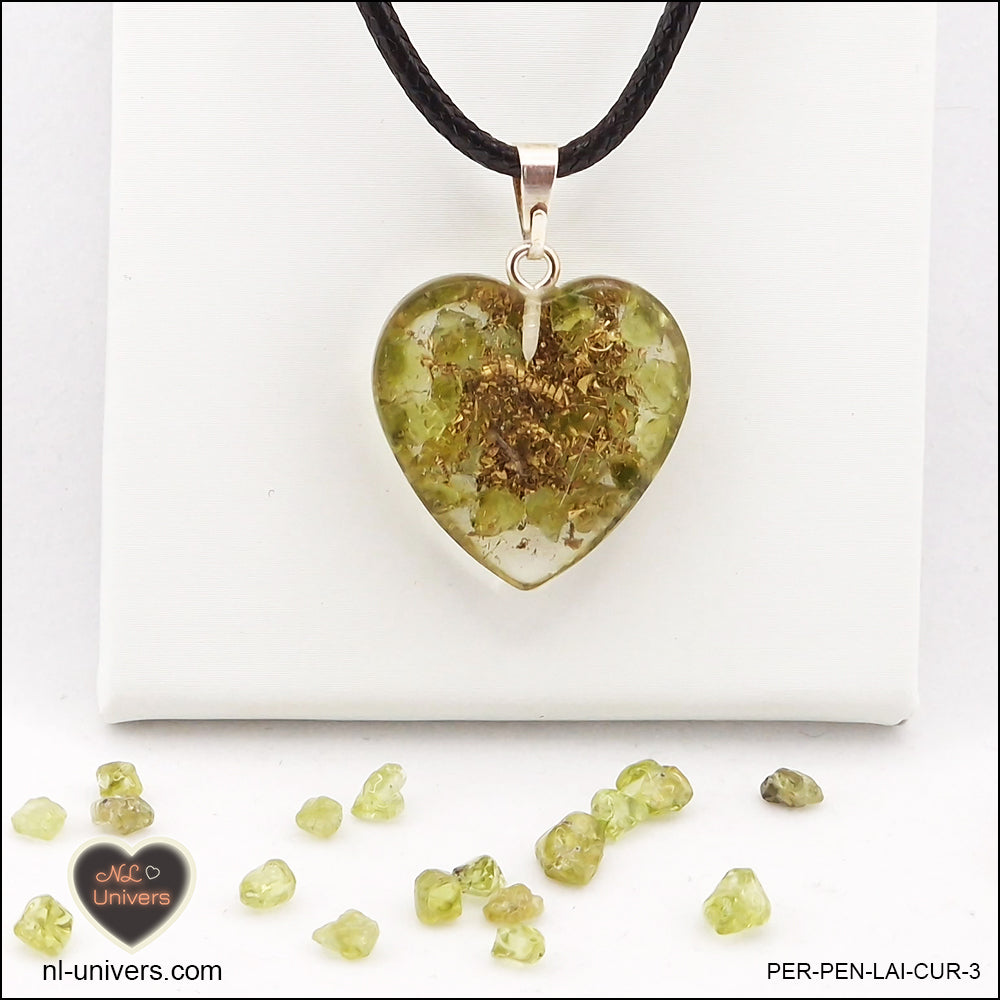 Peridot heart pendant M.2 in brass orgonite