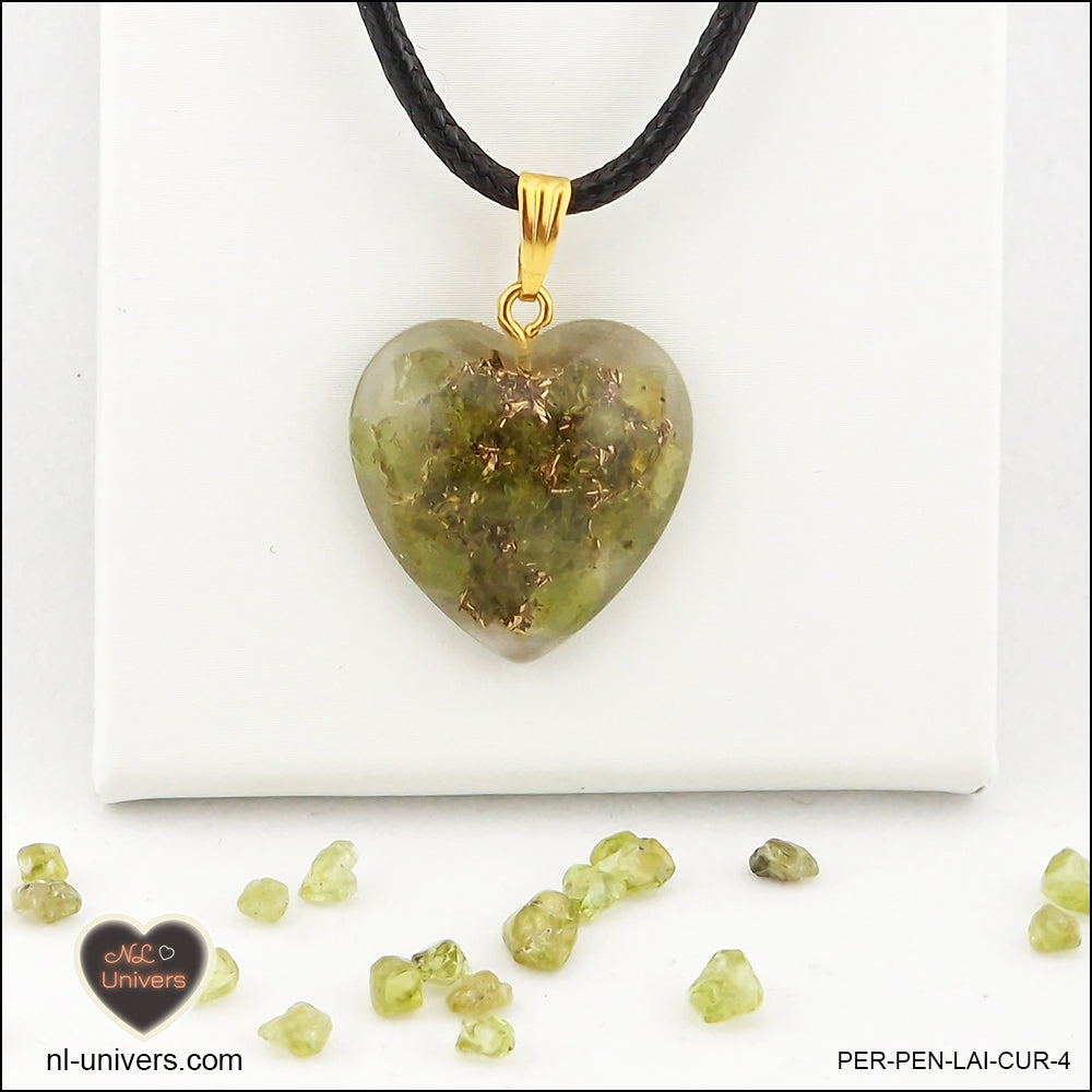 Peridot heart pendant M.2 in brass orgonite