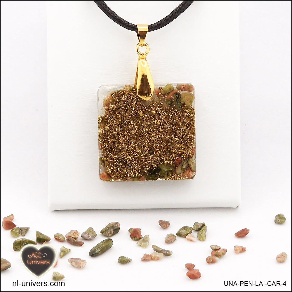 Square Unakite pendant M.2 in brass orgonite