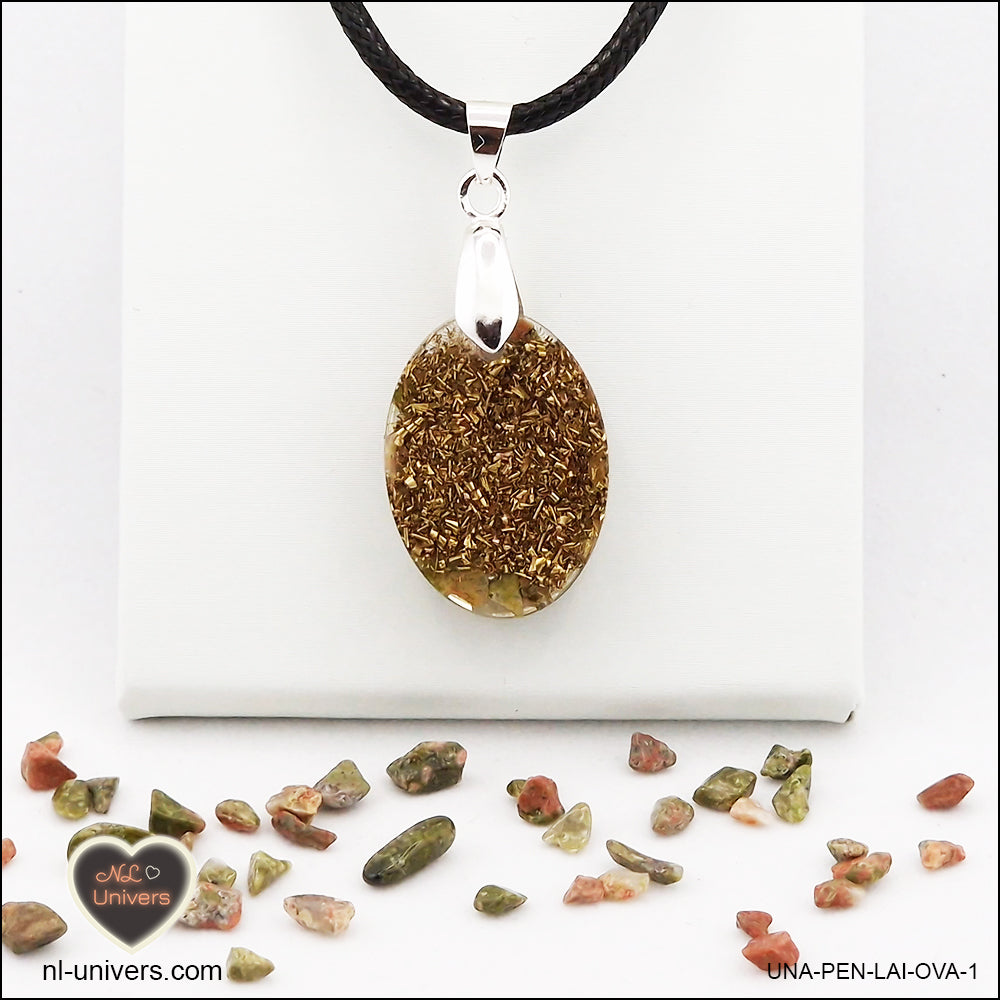 Pendentif Unakite ovale M.1 en orgonite laiton