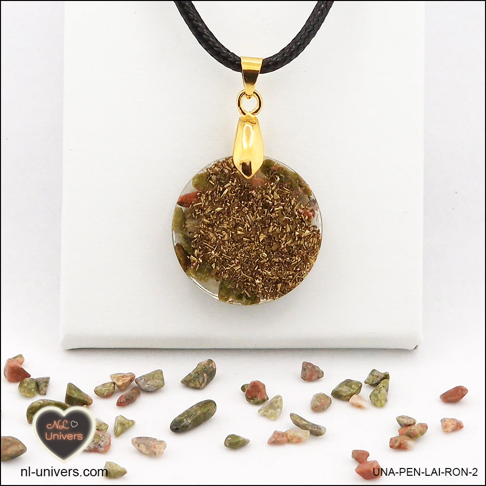 Round Unakite pendant M.1 in brass orgonite