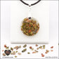 Pendentif Unakite rond M.2 en orgonite laiton