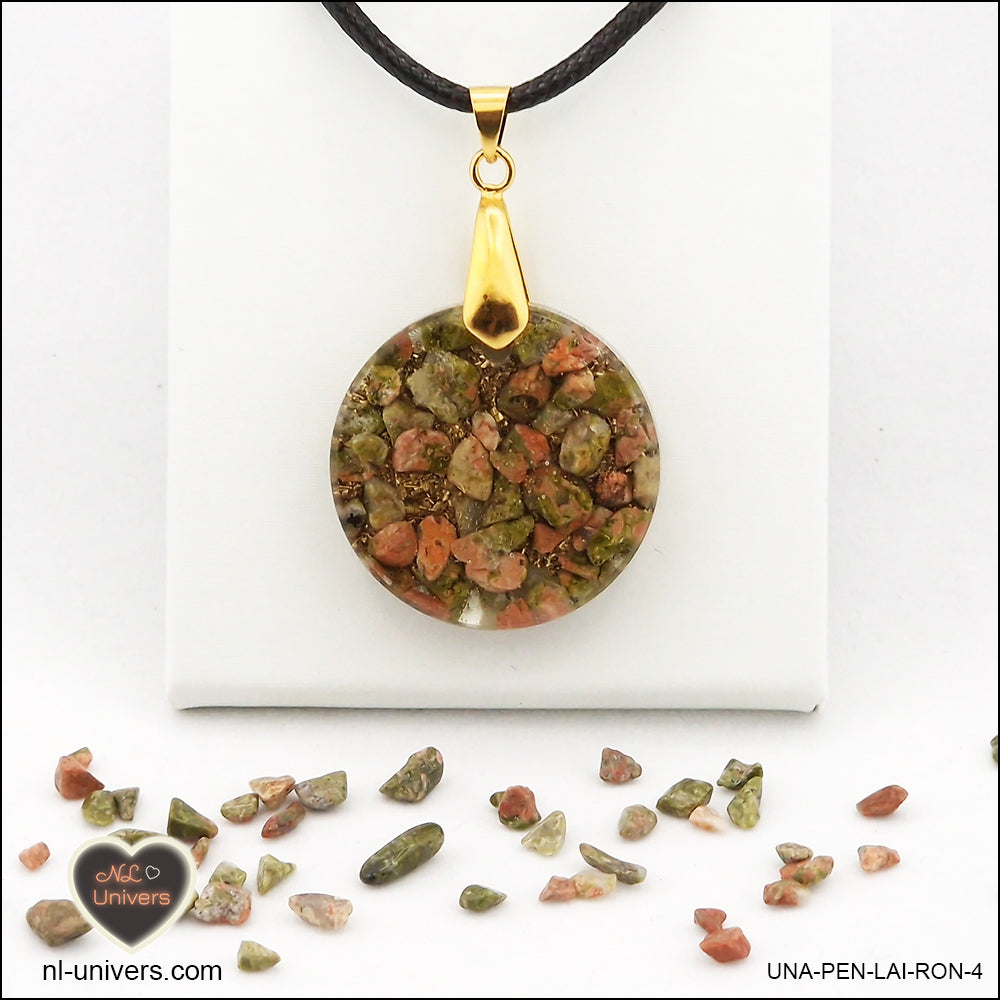 Round Unakite pendant M.2 in brass orgonite