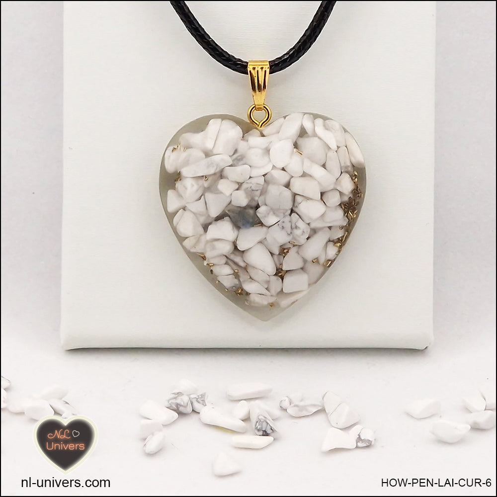 Howlite-Magnesite heart pendant M.3 in brass orgonite