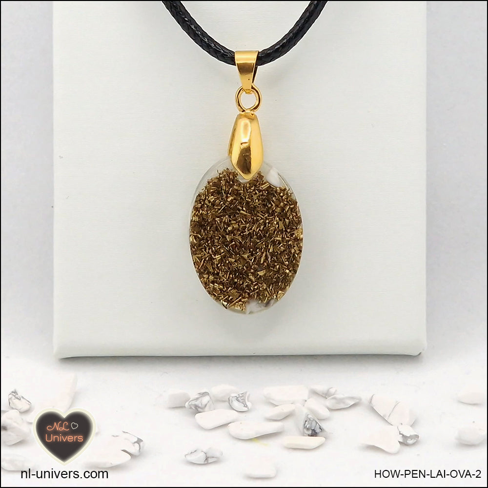 Pendentif Howlite-Magnésite ovale M.1 en orgonite laiton