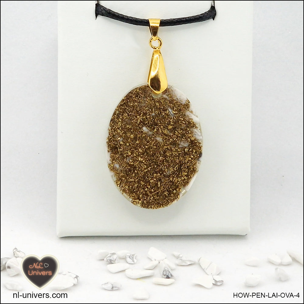 Pendentif Howlite-Magnésite ovale M.2 en orgonite laiton