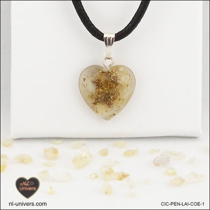 Pendentif Citrine chauffée cœur M.1 en orgonite laiton