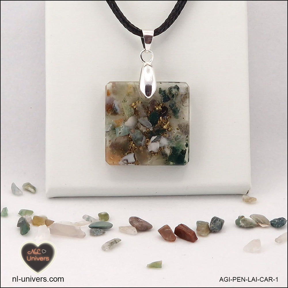 Pendentif Agate Indienne carré M.1 en orgonite laiton