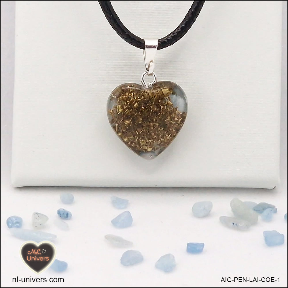 Aquamarine heart pendant M.1 in brass orgonite