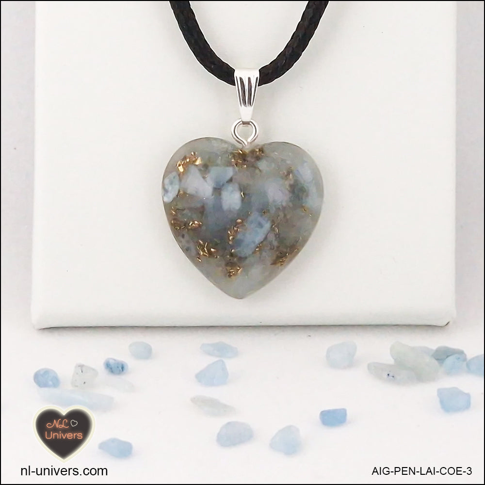 Aquamarine heart pendant M.2 in brass orgonite