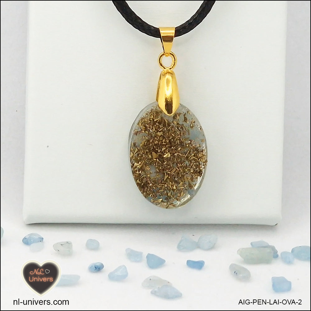 Oval Aquamarine pendant M.1 in brass orgonite