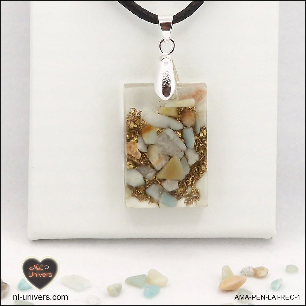 Pendentif Amazonite rectangle M.1 en orgonite laiton