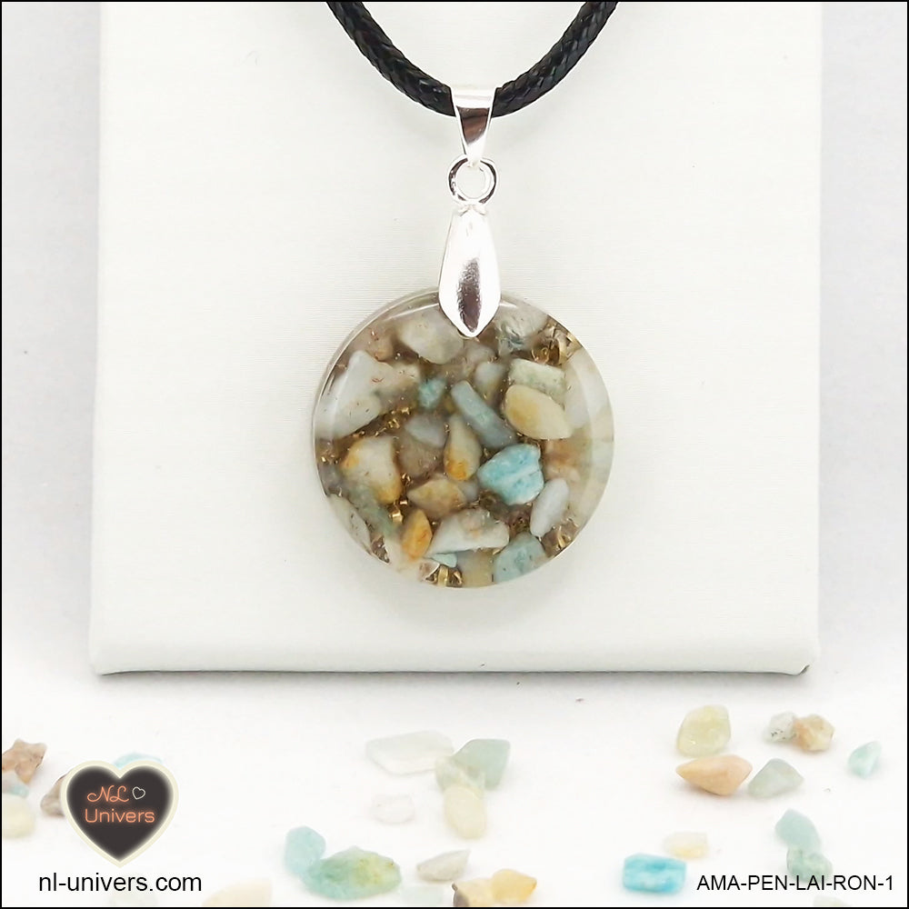 Pendentif Amazonite rond M.1 en orgonite laiton