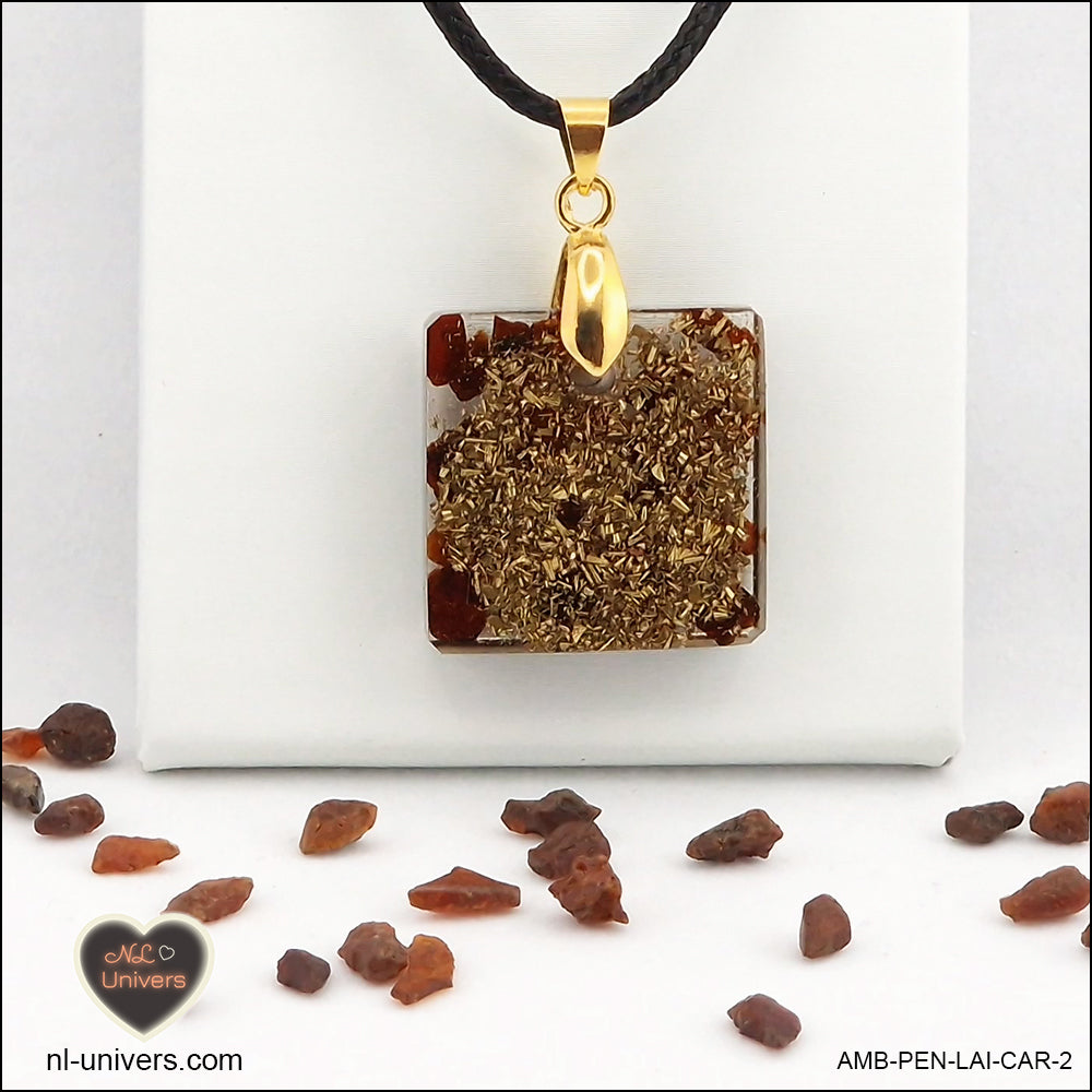 Square Amber pendant M.1 in brass orgonite