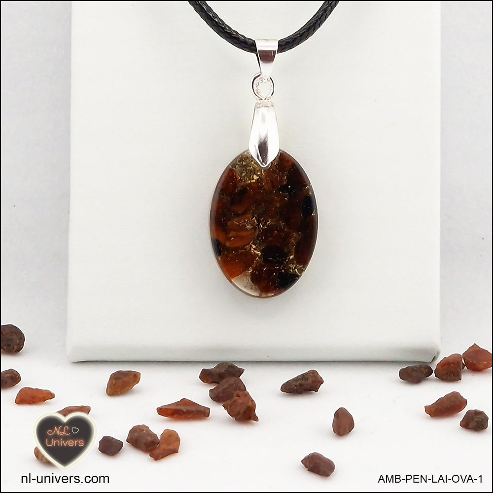 Amber oval pendant M.1 in brass orgonite