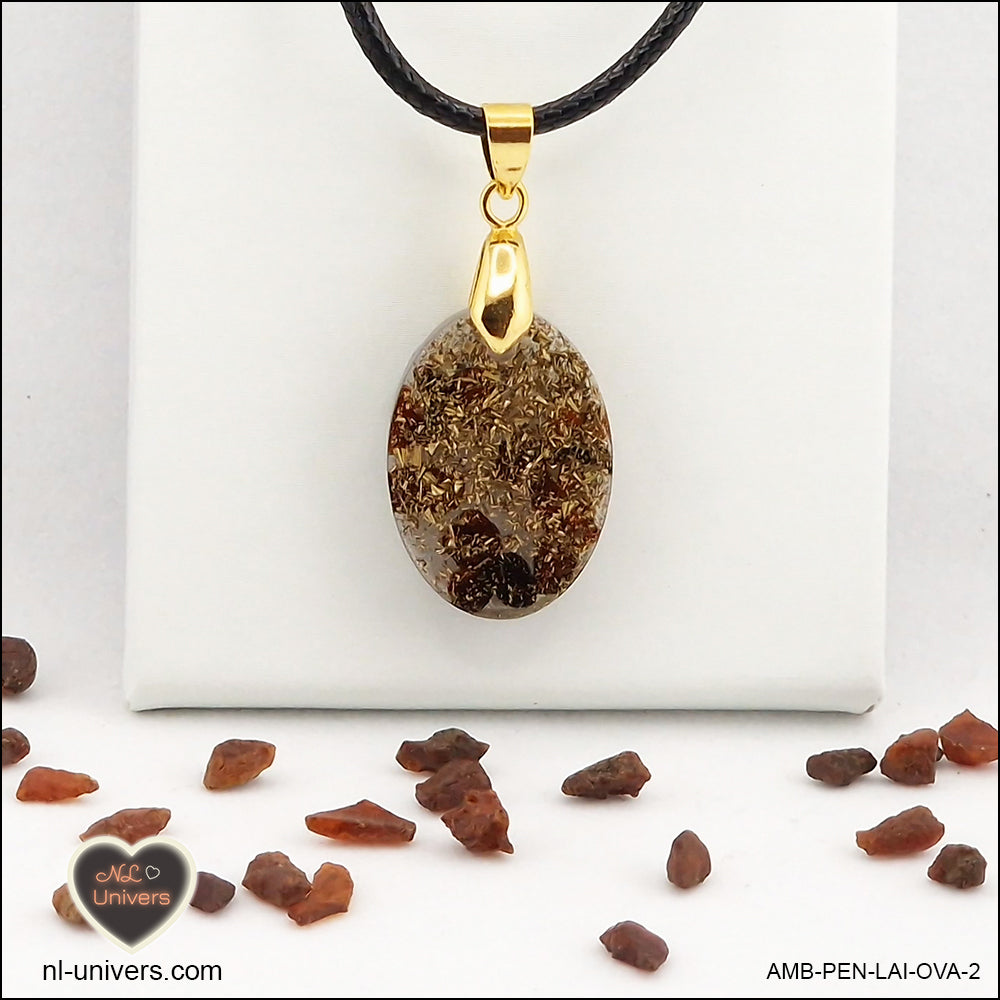 Pendentif Ambre ovale M.1 en orgonite laiton