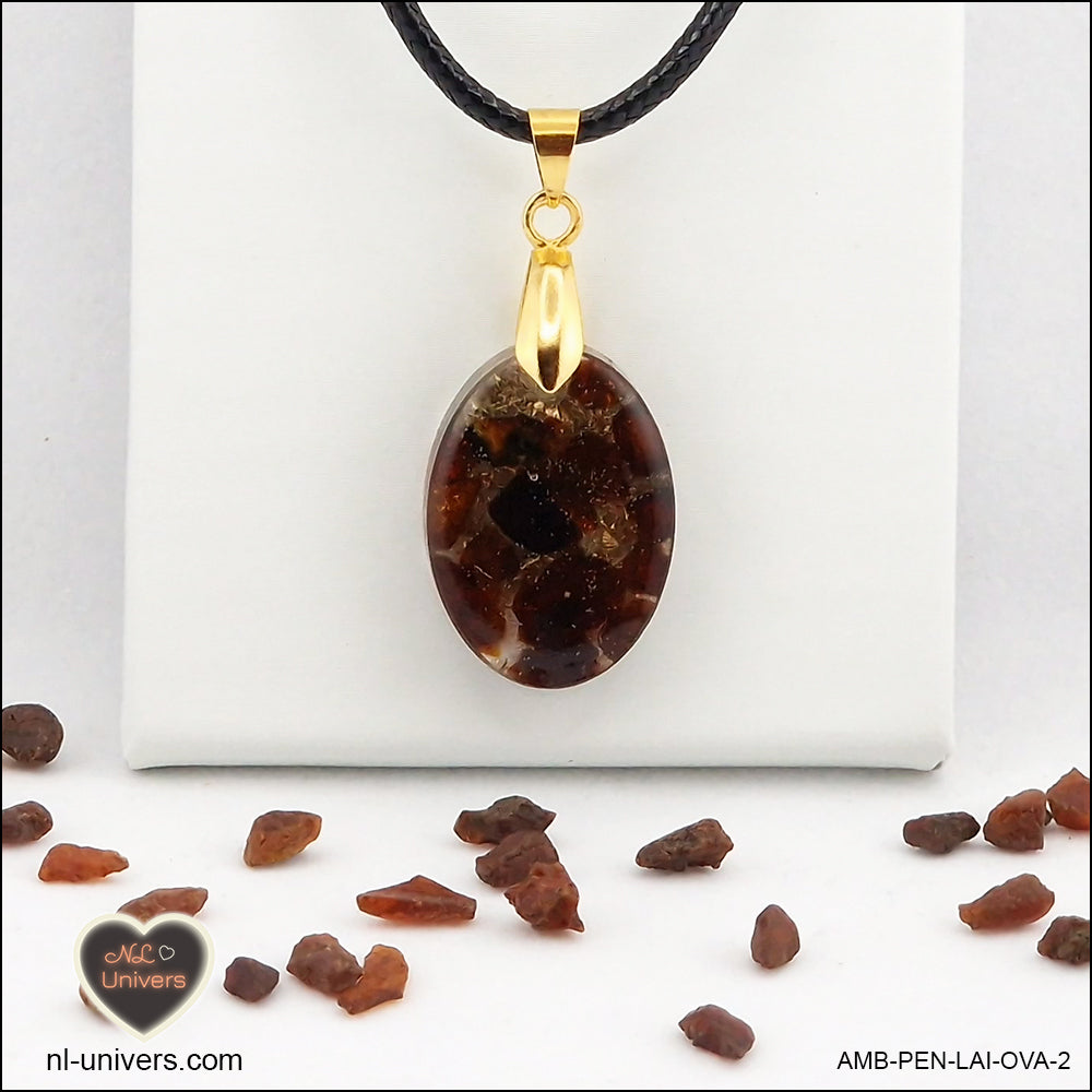 Amber oval pendant M.1 in brass orgonite