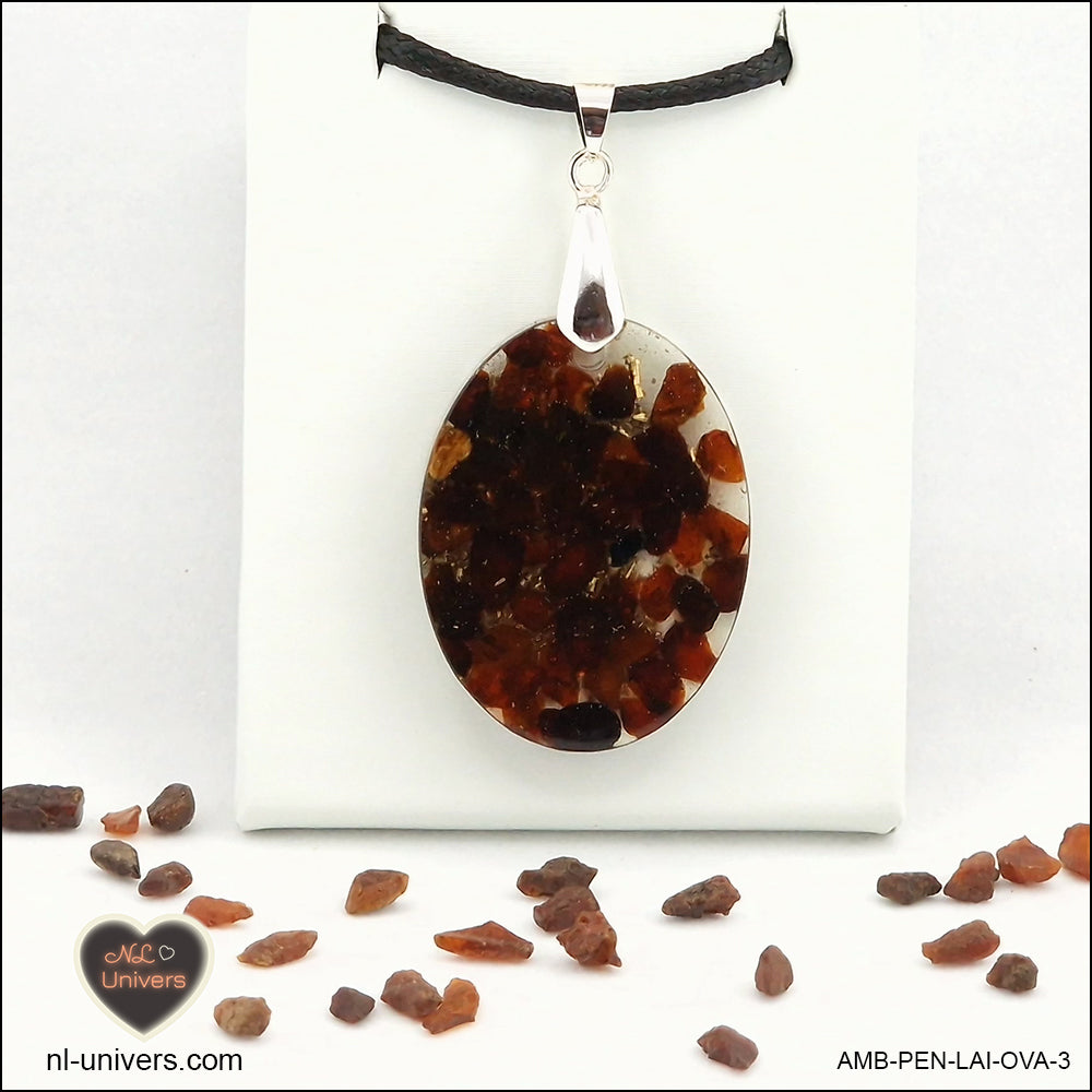 Amber oval pendant M.2 in brass orgonite