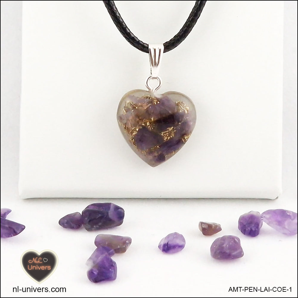 Amethyst heart pendant M.1 in brass orgonite