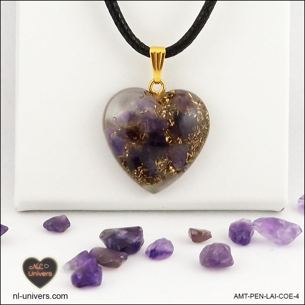 Amethyst heart pendant M.2 in brass orgonite