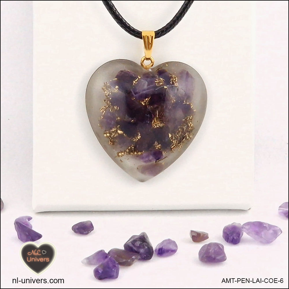 Amethyst heart pendant M.3 in brass orgonite