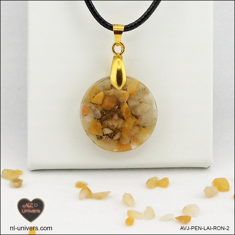 Pendentif Aventurine jaune rond M.1 en orgonite laiton