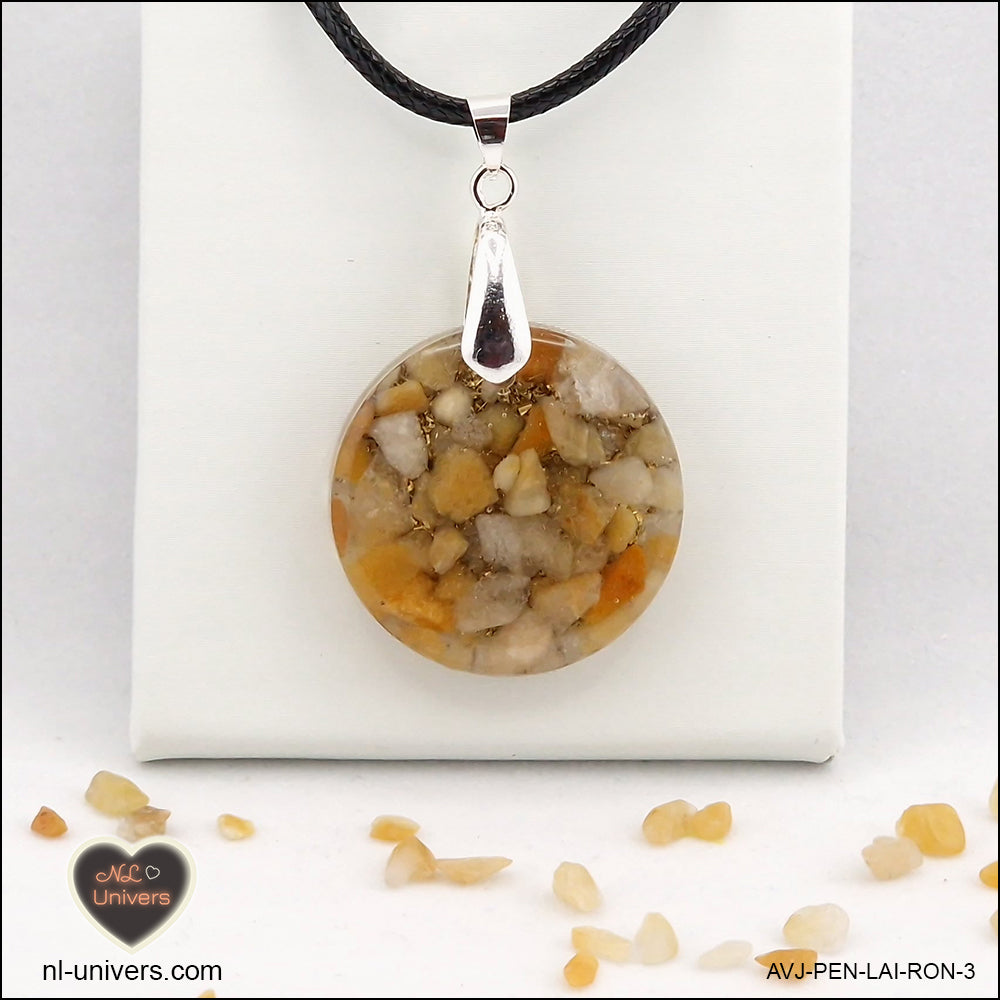 Pendentif Aventurine jaune rond M.2 en orgonite laiton