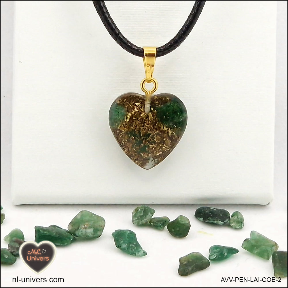 Pendentif Aventurine verte cœur M.1 en orgonite laiton