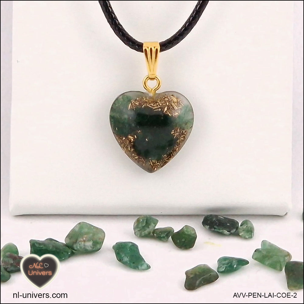 Pendentif Aventurine verte cœur M.1 en orgonite laiton