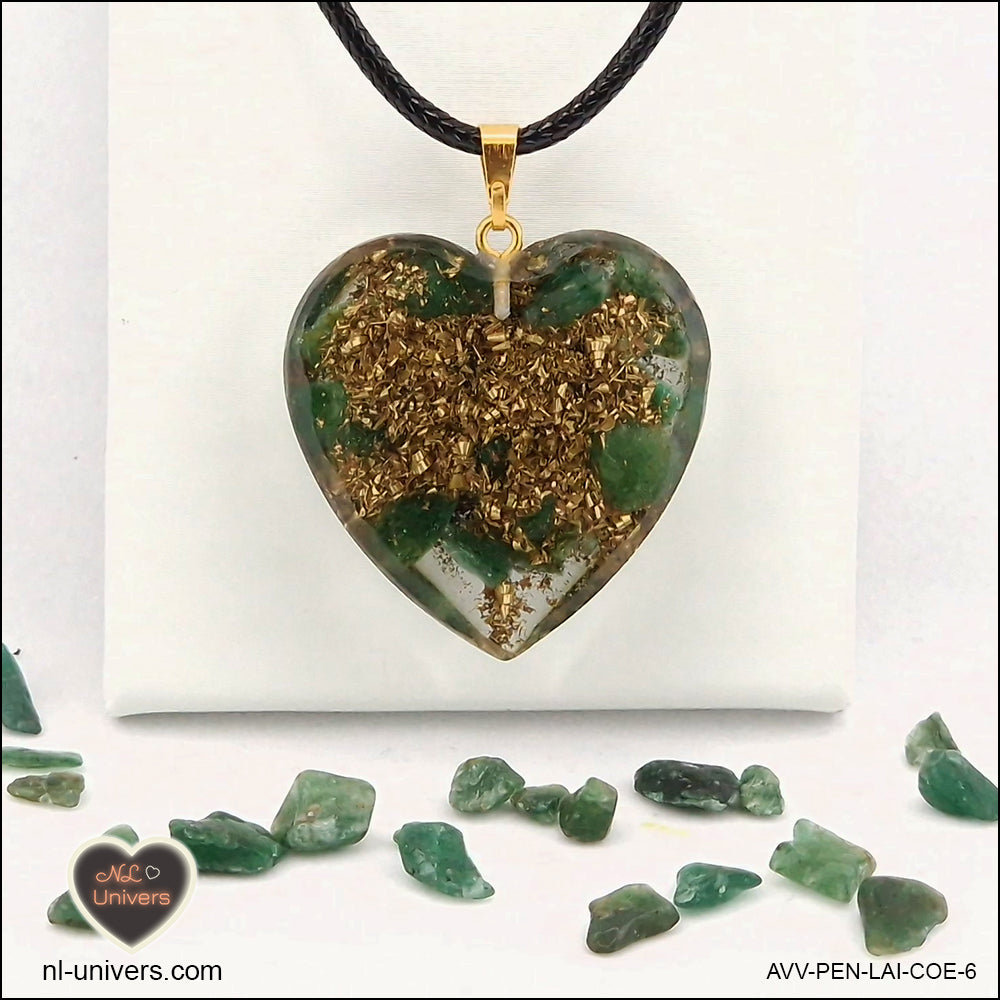 Pendentif Aventurine verte cœur M.3 en orgonite laiton