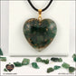 Pendentif Aventurine verte cœur M.3 en orgonite laiton