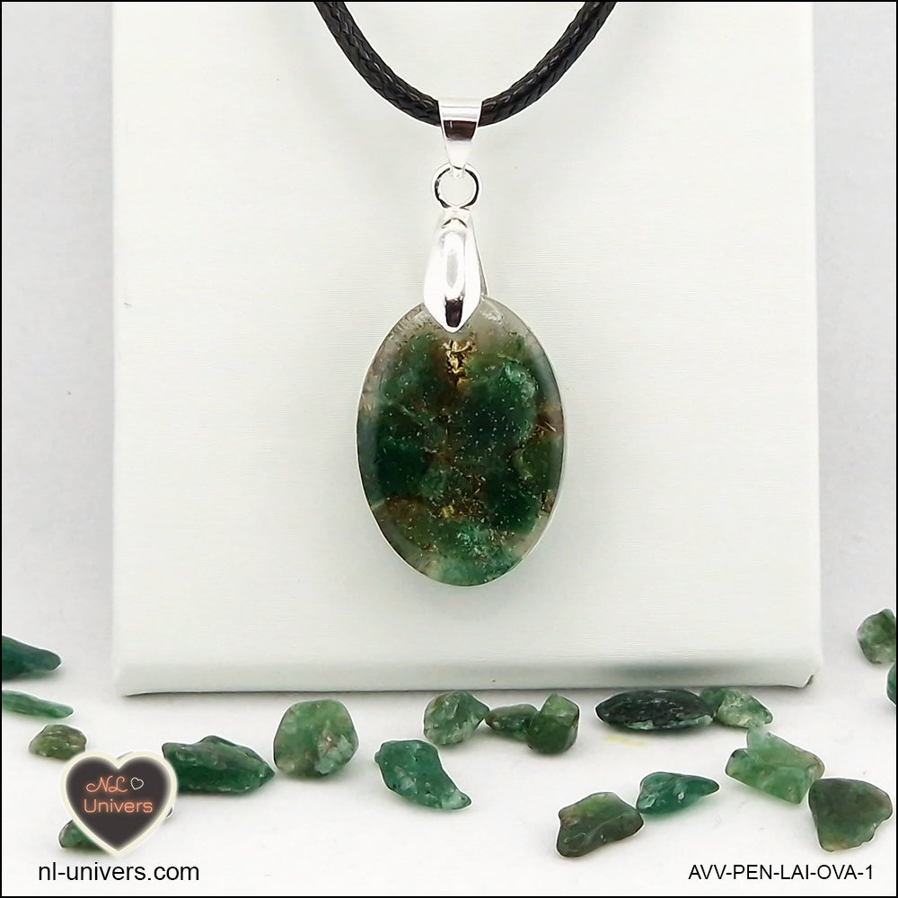 Pendentif Aventurine verte ovale M.1 en orgonite laiton