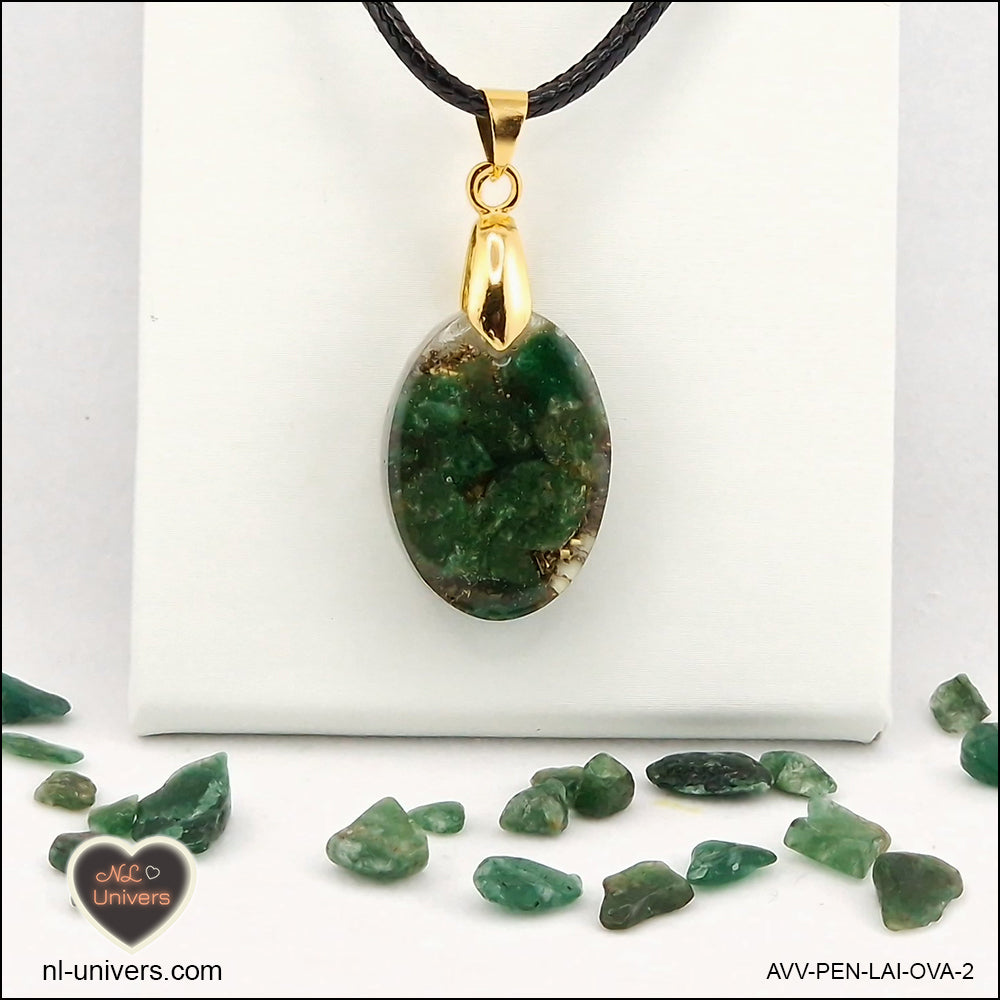 Oval green Aventurine pendant M.1 in brass orgonite