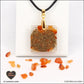 Pendentif Cornaline carré M.2 en orgonite laiton