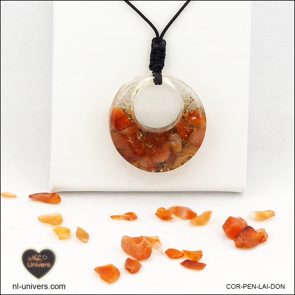 Pendentif Cornaline donut en orgonite laiton