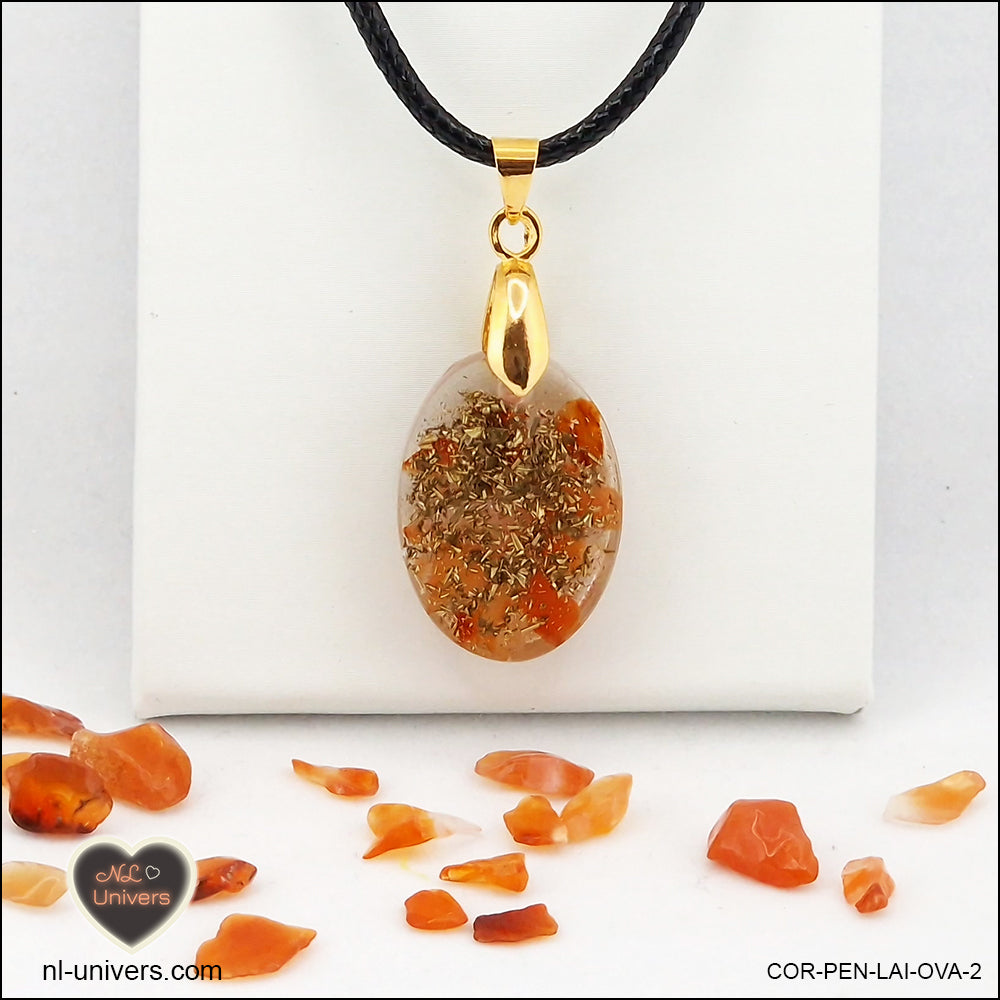 Pendentif Cornaline ovale M.1 en orgonite laiton